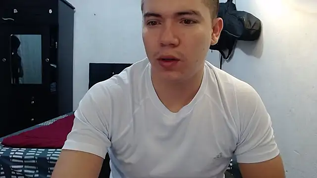 Snapshot of suckmydickbitch97 chatting on February 10, 2026, 11:53 am suckmydickbitch97 online show from February 10, 2026, 11:53 am