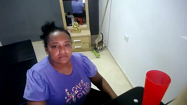 marysol83 online show from May 15, 2026, 11:14 pm