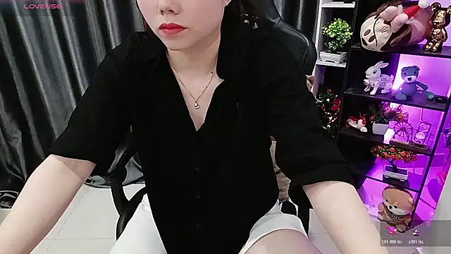 Yuki-yio online show from July 7, 2026, 1:19 am