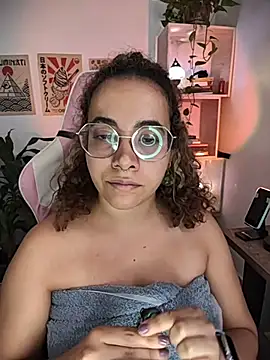 Emma Wish online show from June 19, 2026, 3:51 pm