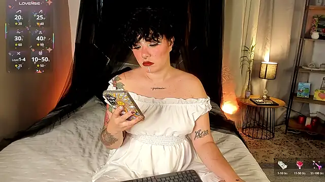 Amy art online show from July 30, 2026, 9:25 pm