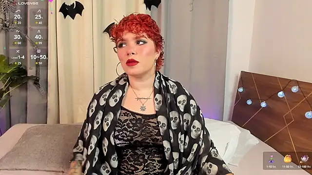 Amy art online show from October 6, 2025, 8:42 pm