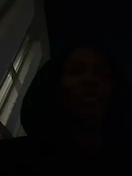 Snapshot of HoneyDripHer chatting on September 19, 2025, 5:44 am HoneyDripHer online show from September 19, 2025, 5:44 am