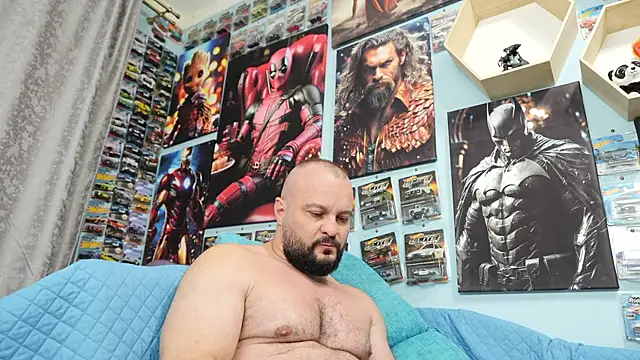 Muscle Bear online show from September 19, 2025, 4:22 pm