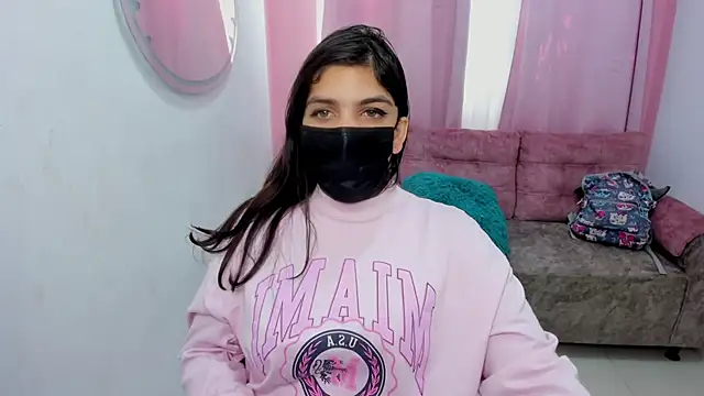 Snapshot of anissa- chatting on January 28, 2025, 3:35 pm anissa- online show from January 28, 2025, 3:35 pm