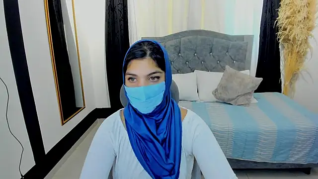 Snapshot of anissa- chatting on March 12, 2025, 12:36 pm anissa- online show from March 12, 2025, 12:36 pm