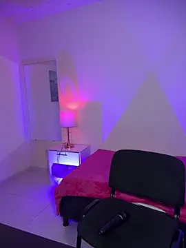 Melhope online show from February 4, 2025, 1:48 pm