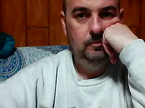 Hot-pico76 online show from March 13, 2025, 6:23 pm