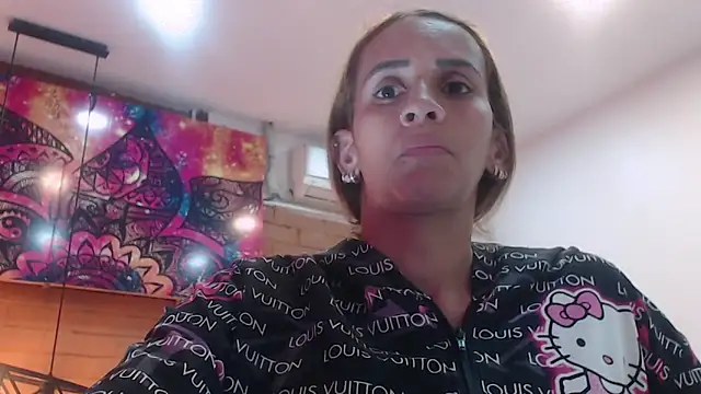 Amber Moore online show from March 8, 2025, 2:23 am