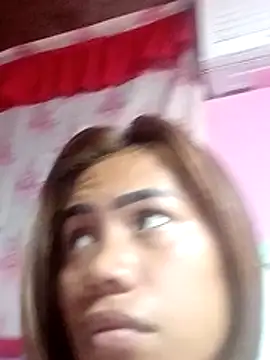 Snapshot of Cutie_body11 chatting on March 18, 2026, 1:02 pm Cutie body11 online show from March 18, 2026, 1:02 pm