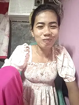 Cutie body11 online show from October 18, 2025, 2:02 am