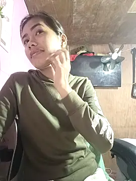 Cutie body11 online show from November 12, 2025, 12:04 am