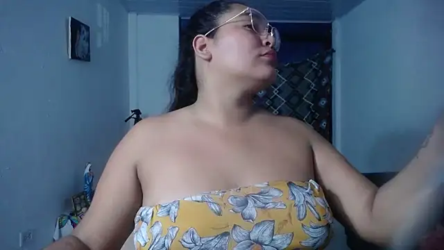 sirena 15 online show from October 3, 2025, 5:20 am