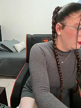 xxbbtaa online show from June 27, 2026, 2:28 am