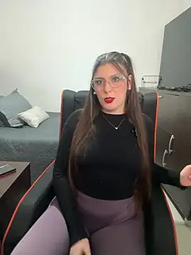 xxbbtaa online show from June 25, 2026, 1:25 am