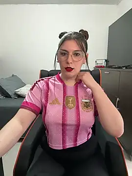 xxbbtaa online show from June 22, 2026, 7:44 pm
