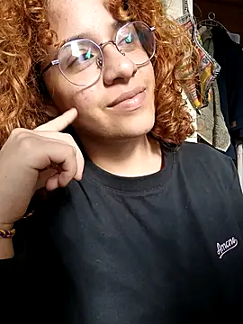 EmmaMelissa0521 online show from October 4, 2025, 10:11 pm