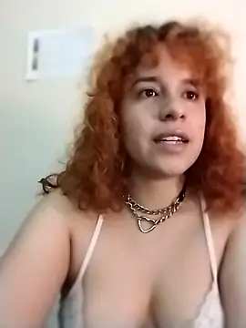 EmmaMelissa0521 online show from November 4, 2025, 3:43 am