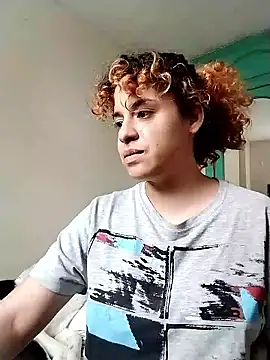 EmmaMelissa0521 online show from January 9, 2026, 9:22 pm