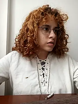 EmmaMelissa0521 online show from September 12, 2025, 9:58 pm