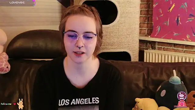 GamerGirl Eve online show from November 16, 2025, 7:18 pm