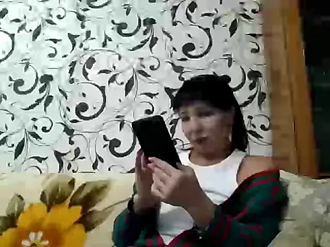 JeaneDavis online show from October 18, 2025, 2:41 pm