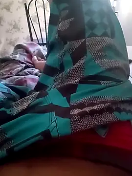 Faelpauzudo13 online show from February 25, 2026, 2:28 pm