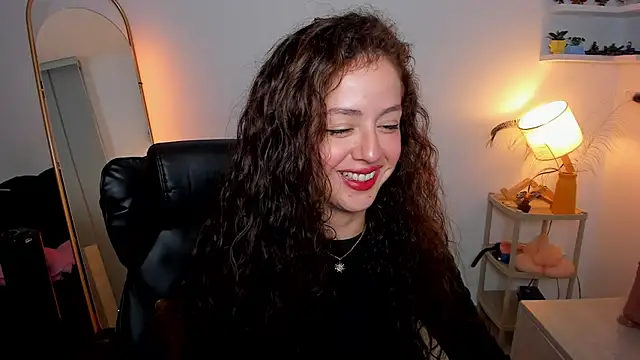 Cassandra Caiin online show from October 11, 2025, 11:22 am