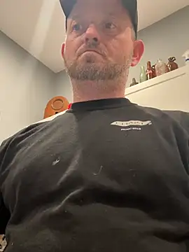 smokeymt420 online show from May 7, 2026, 7:45 am