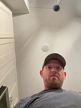 smokeymt420 online show from October 5, 2025, 4:36 am