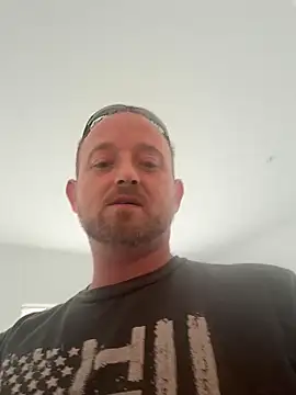 smokeymt420 online show from October 2, 2025, 7:17 pm