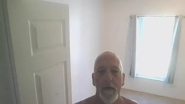 Yankeedave420 online show from October 18, 2025, 3:14 pm