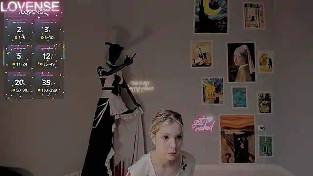 Careful i bite online show from October 6, 2025, 6:03 am