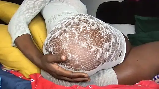 choco petite online show from June 24, 2026, 3:49 am