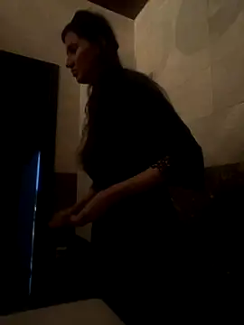 Flossy Vettie online show from November 9, 2025, 1:48 pm