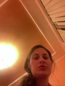 Flossy Vettie online show from April 24, 2026, 12:34 am