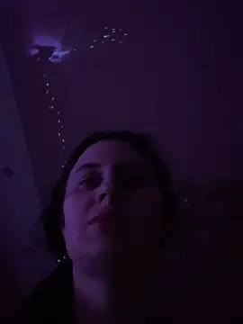 Flossy Vettie online show from March 11, 2026, 1:43 am