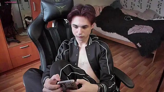 teelimata online show from September 24, 2025, 2:34 pm