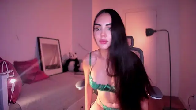 Snapshot of Lil_Gabby chatting on November 19, 2025, 8:20 pm Lil Gabby online show from November 19, 2025, 8:20 pm