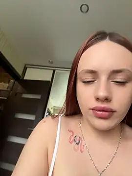 Snapshot of Lisaaan chatting on July 24, 2026, 12:12 pm Lisaaan online show from July 24, 2026, 12:12 pm