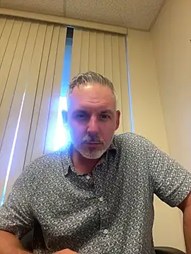 lgraves441 online show from June 22, 2026, 6:05 pm