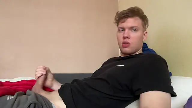 sexybooii6968 online show from October 15, 2025, 8:33 am