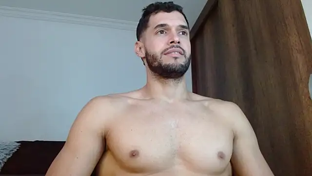 Noah jhonsonn online show from August 1, 2026, 12:03 pm