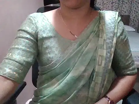 Snapshot of Pinky_4 chatting on July 28, 2026, 11:15 pm Pinky 4 online show from July 28, 2026, 11:15 pm