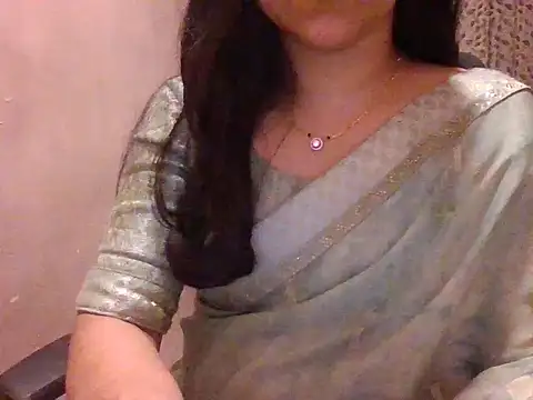 Pinky 4 online show from June 15, 2026, 9:03 pm