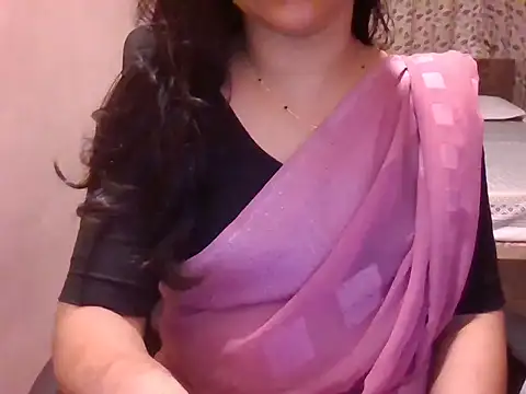 Snapshot of Pinky_4 chatting on July 16, 2026, 11:35 pm Pinky 4 online show from July 16, 2026, 11:35 pm