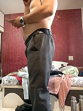 Snapshot of hornydick4you chatting on February 24, 2026, 7:20 am hornydick4you online show from February 24, 2026, 7:20 am