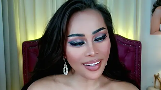 DreamLADYBOY online show from June 22, 2026, 3:25 am