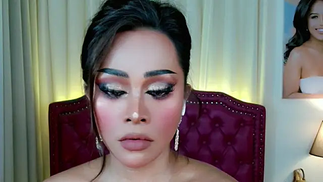 DreamLADYBOY online show from July 7, 2026, 7:23 am