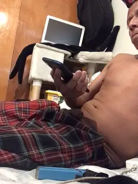 Snapshot of BIG-CkD_F chatting on February 18, 2025, 4:25 pm BIG-CkD F online show from February 18, 2025, 4:25 pm